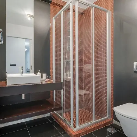 Apartment Studio Fuer 3 Personen Und 1 Kind In So Martinho, Madeira Und Umgebung